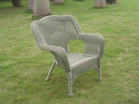 Resin Wicker Patio Chairs Set of 2 R8146