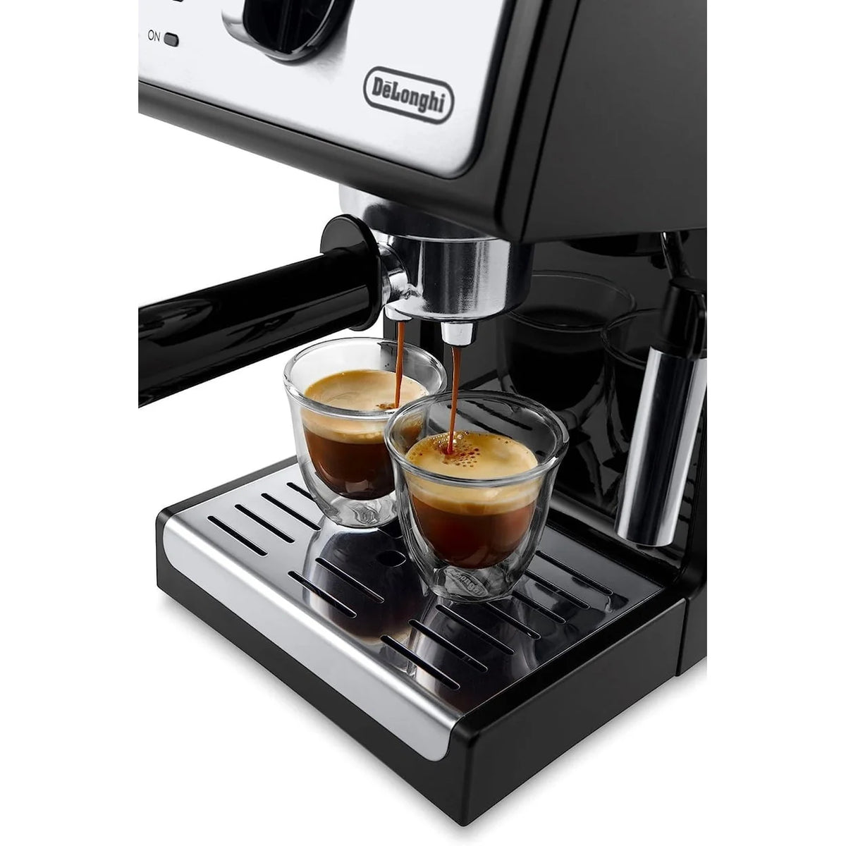 15-Bar Pump Espresso and Cappuccino Machine U8387