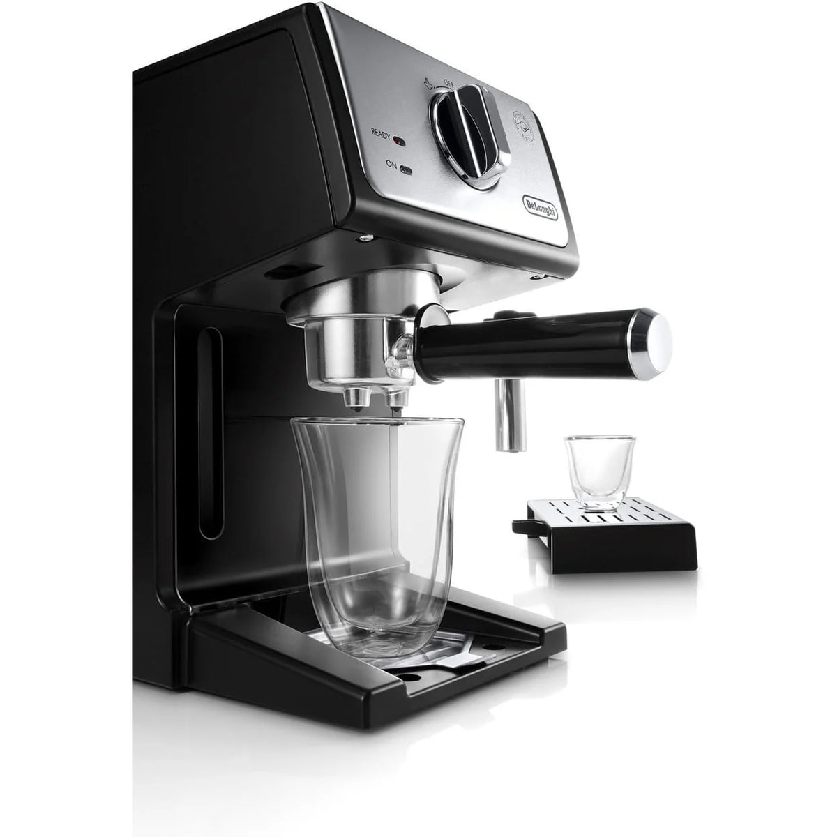 15-Bar Pump Espresso and Cappuccino Machine U8387