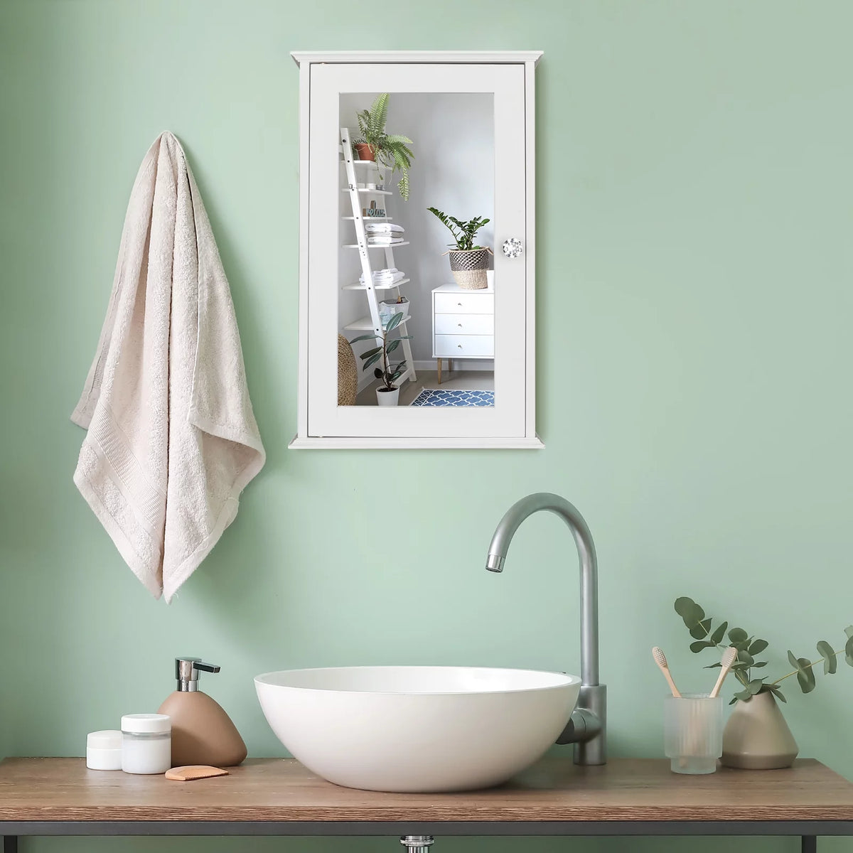 Wall Mount Mirrored Medicine Cabinet with Single Door and Adjustable Shelves White H971611