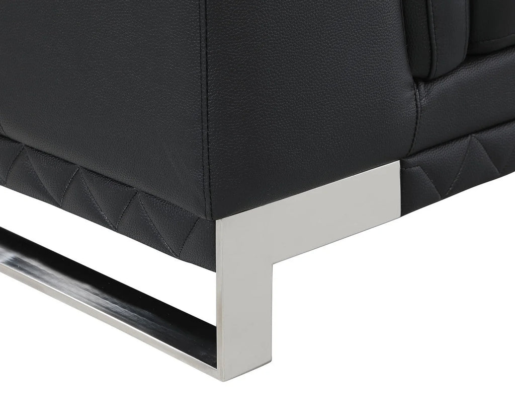 Loveseat J667653