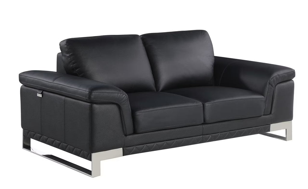 Loveseat J667653
