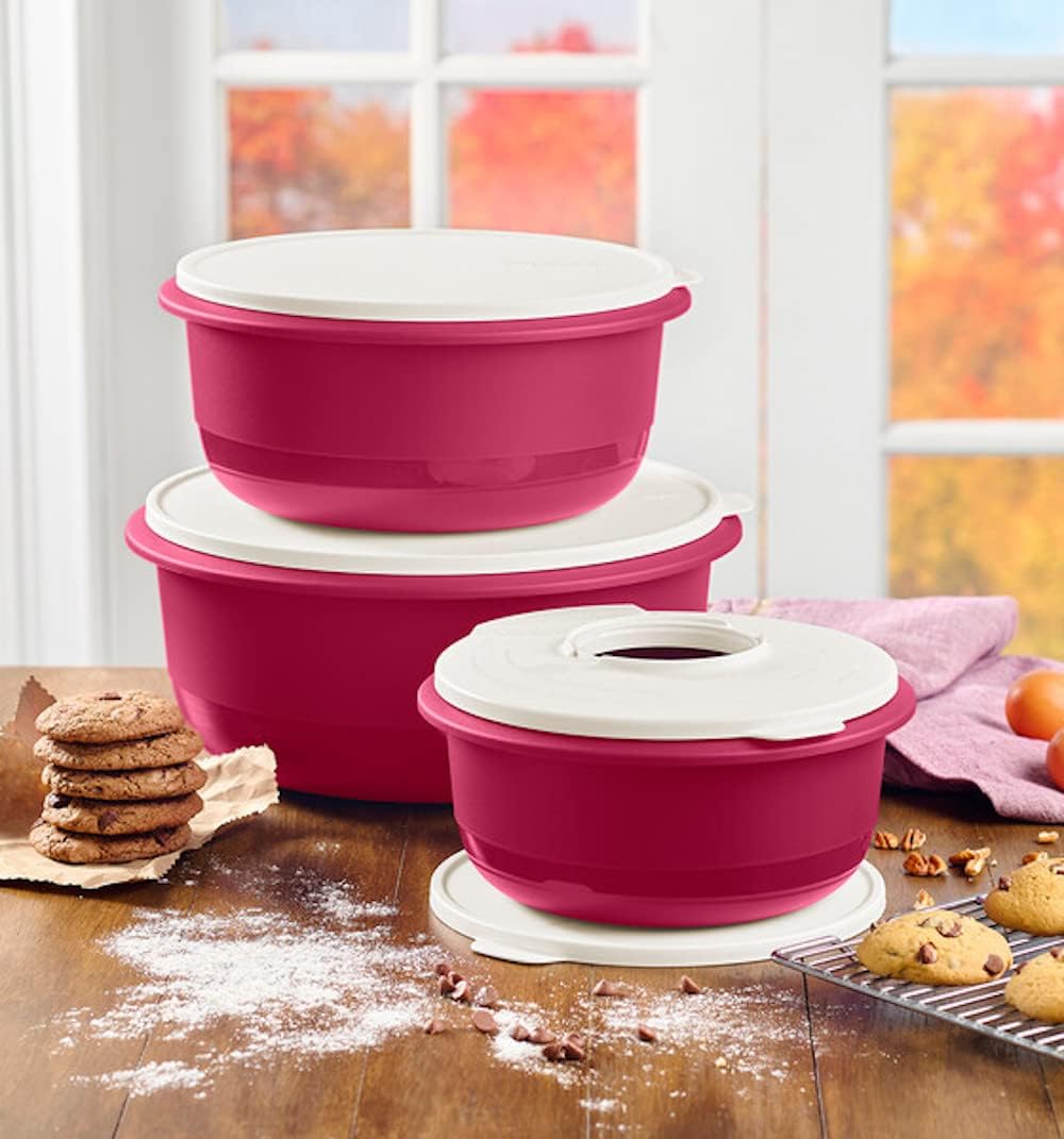 7 Piece Mixing Bowl Set with Lids and Strainer C2371