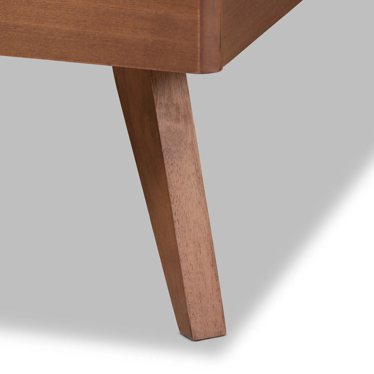 King Ash Walnut Platform Bed L9893