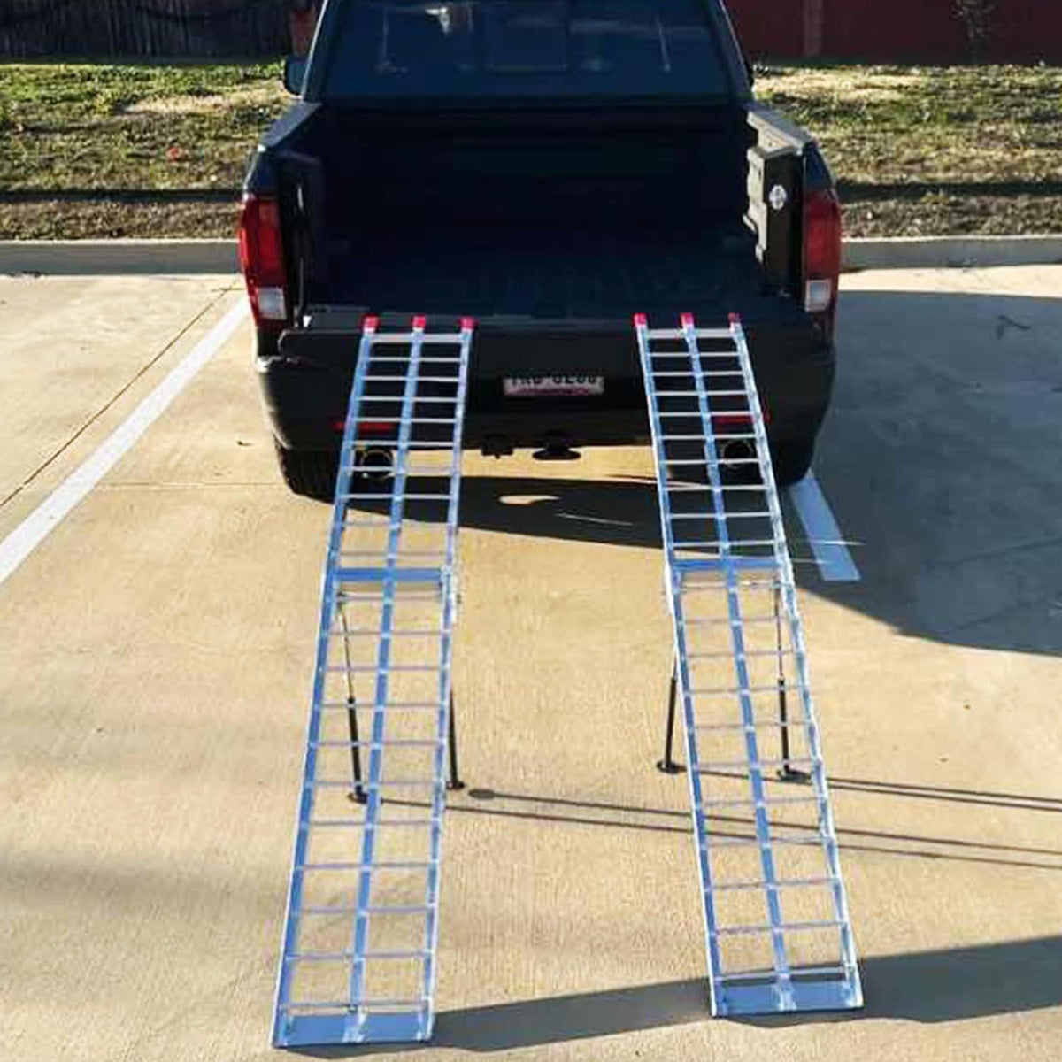 7.5ft Aluminum Folding ATV Ramps with Removable Support Legs, 2pcs R653285