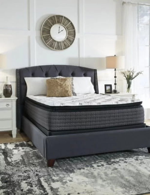 11 Inch Plush Pillow Top Hybrid Full Mattress W68778