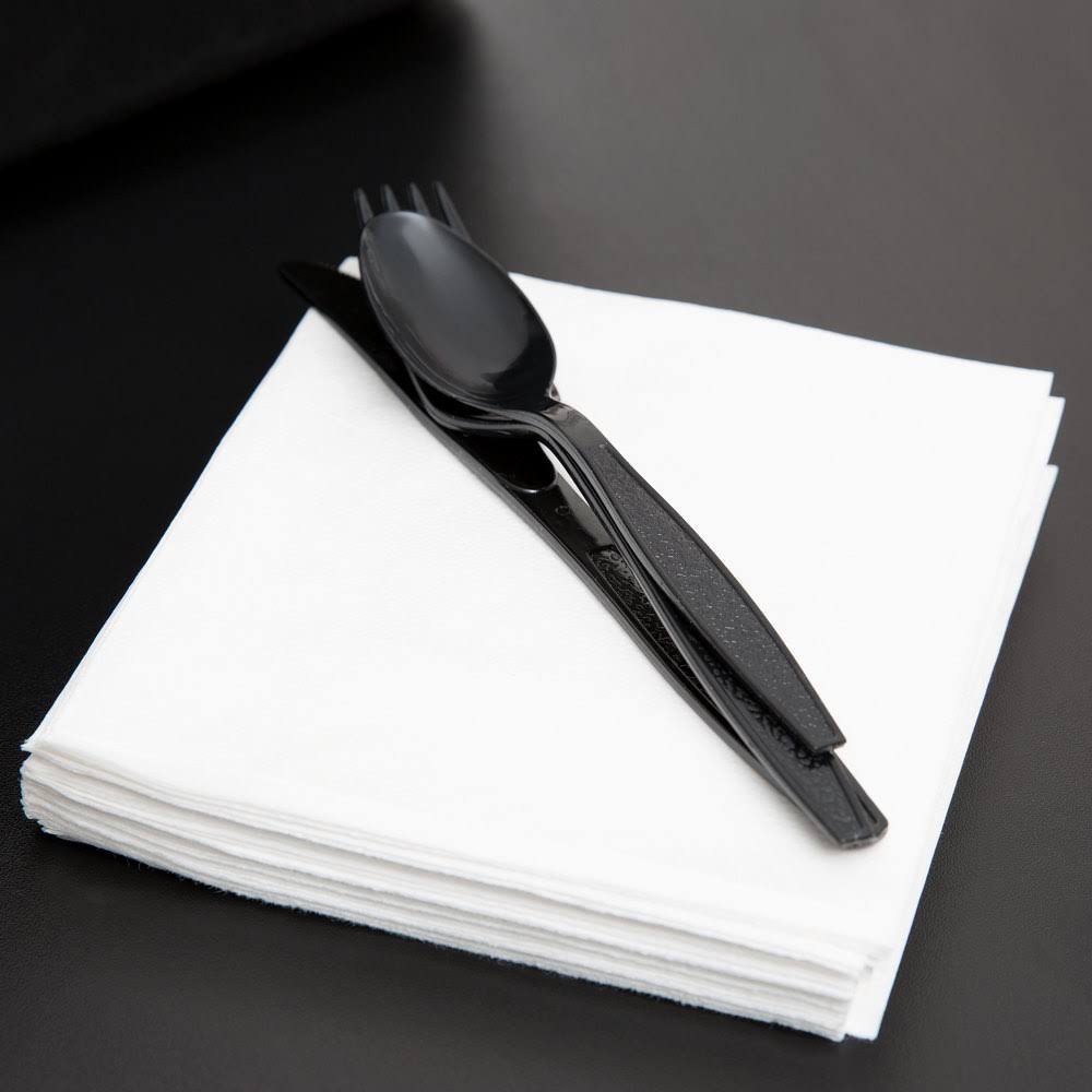 12x22 x 12x22 1/4 Fold White Premium Luncheon Napkin - 6000/Case E5754