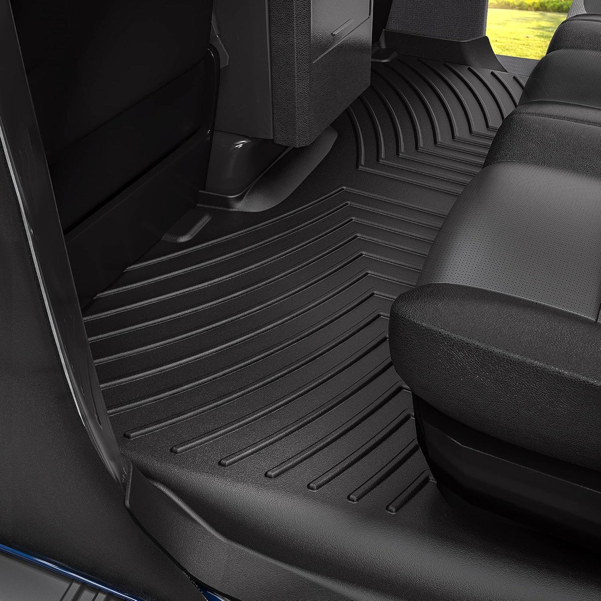 Custom Fit 2 Row Floor Liner Set U653208