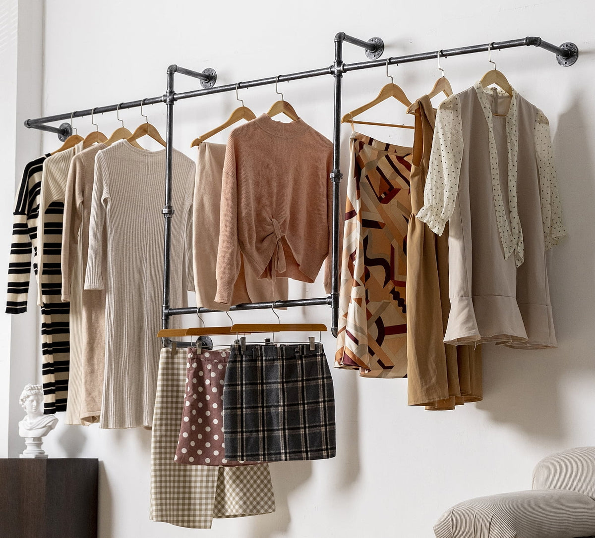 82.5 Inches Wall Mounted Heavy Duty Garment Rack F461