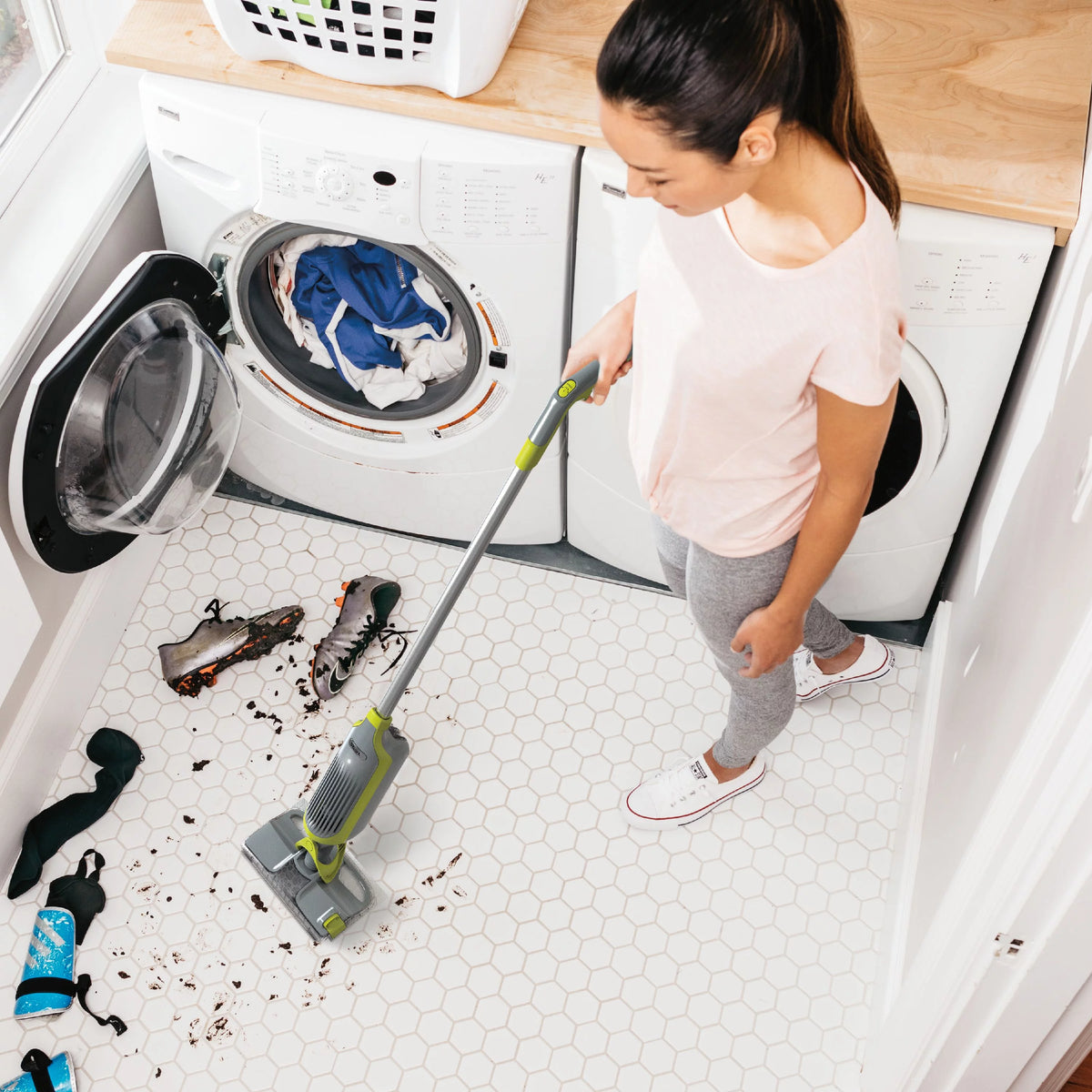 Cordless Hard Floor Vacuum Mop Y73465
